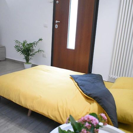 Casa Peschiera-Linate-Milano Apartment Пескиера Боромео Екстериор снимка