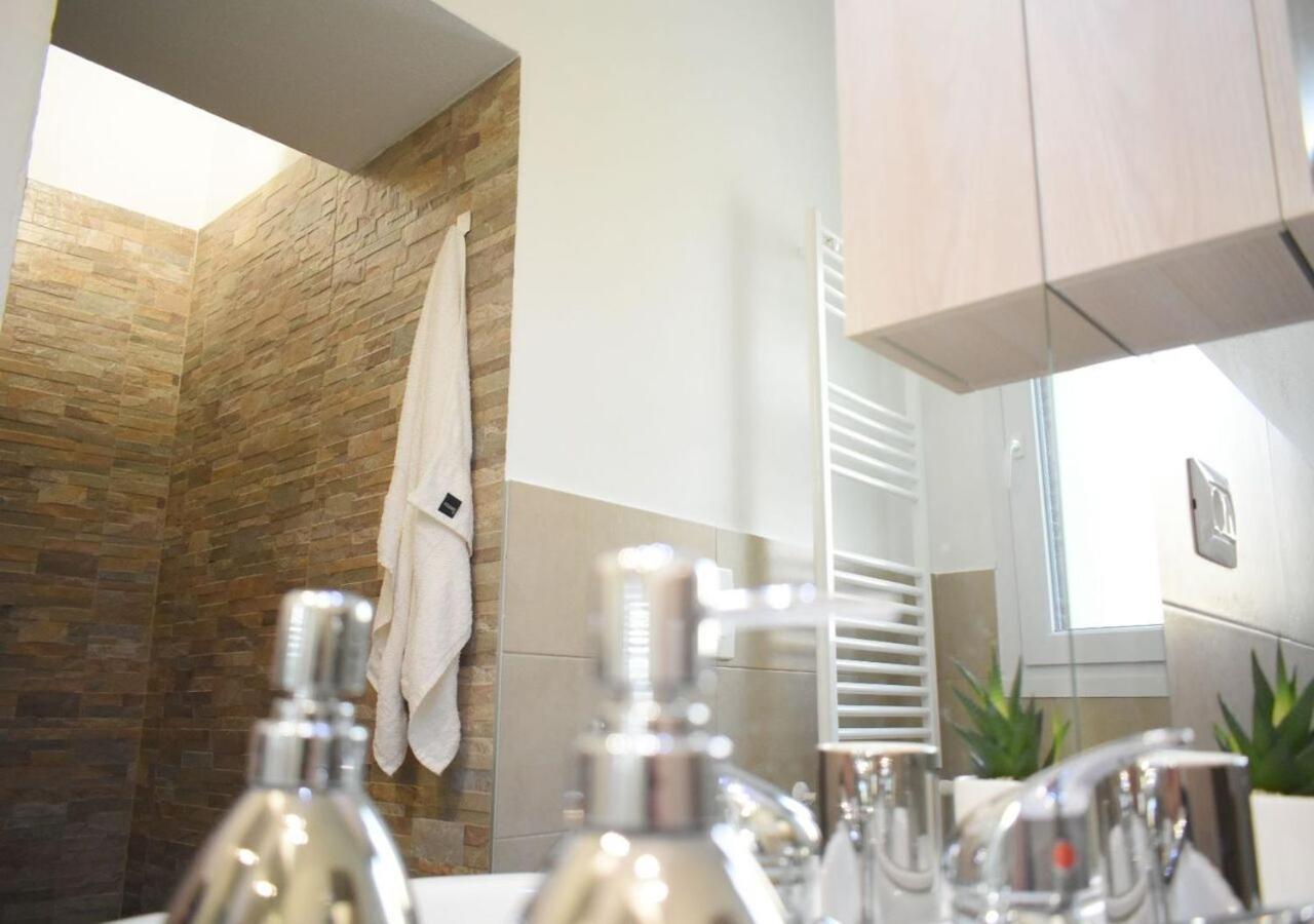 Casa Peschiera-Linate-Milano Apartment Пескиера Боромео Екстериор снимка