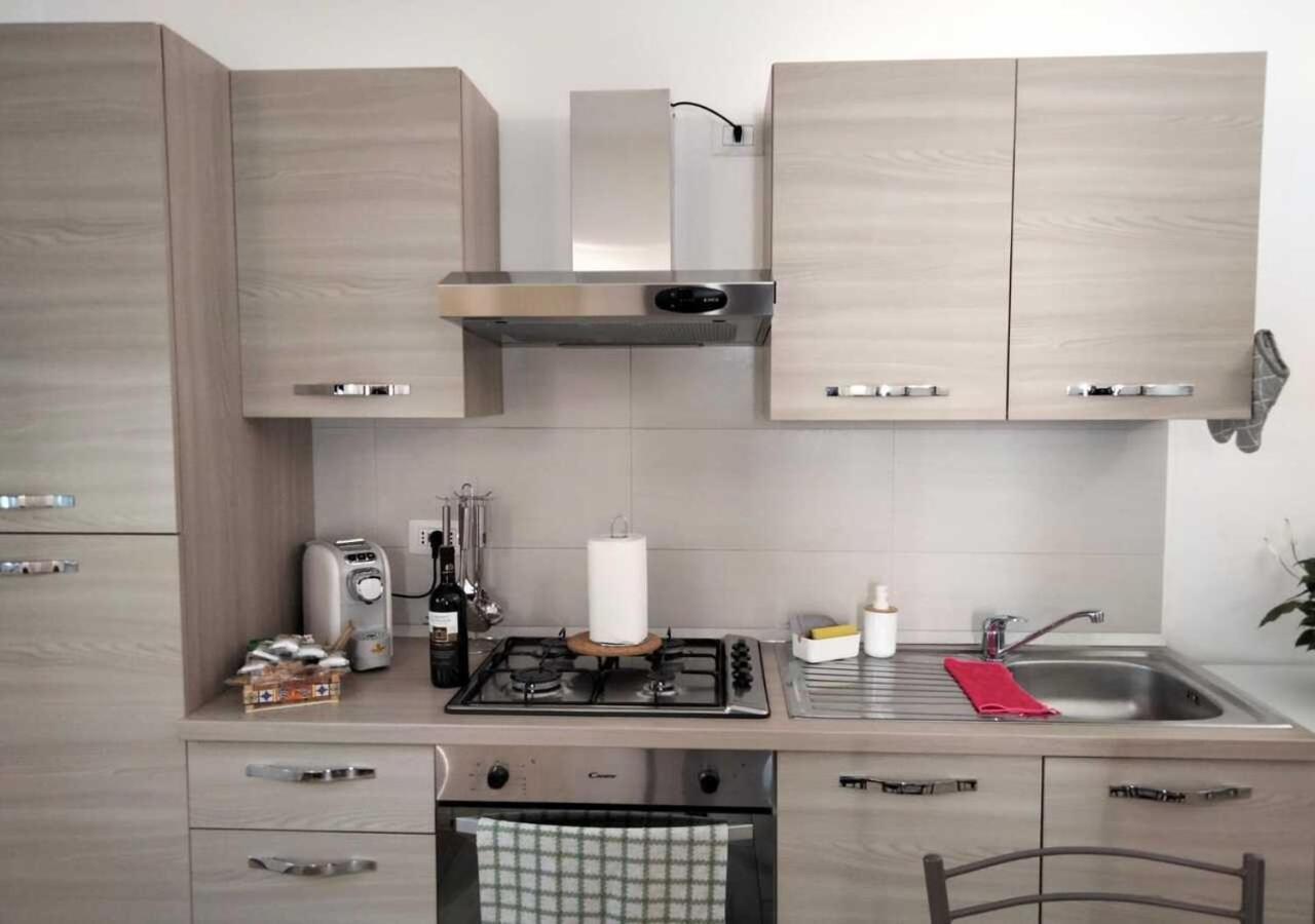 Casa Peschiera-Linate-Milano Apartment Пескиера Боромео Екстериор снимка